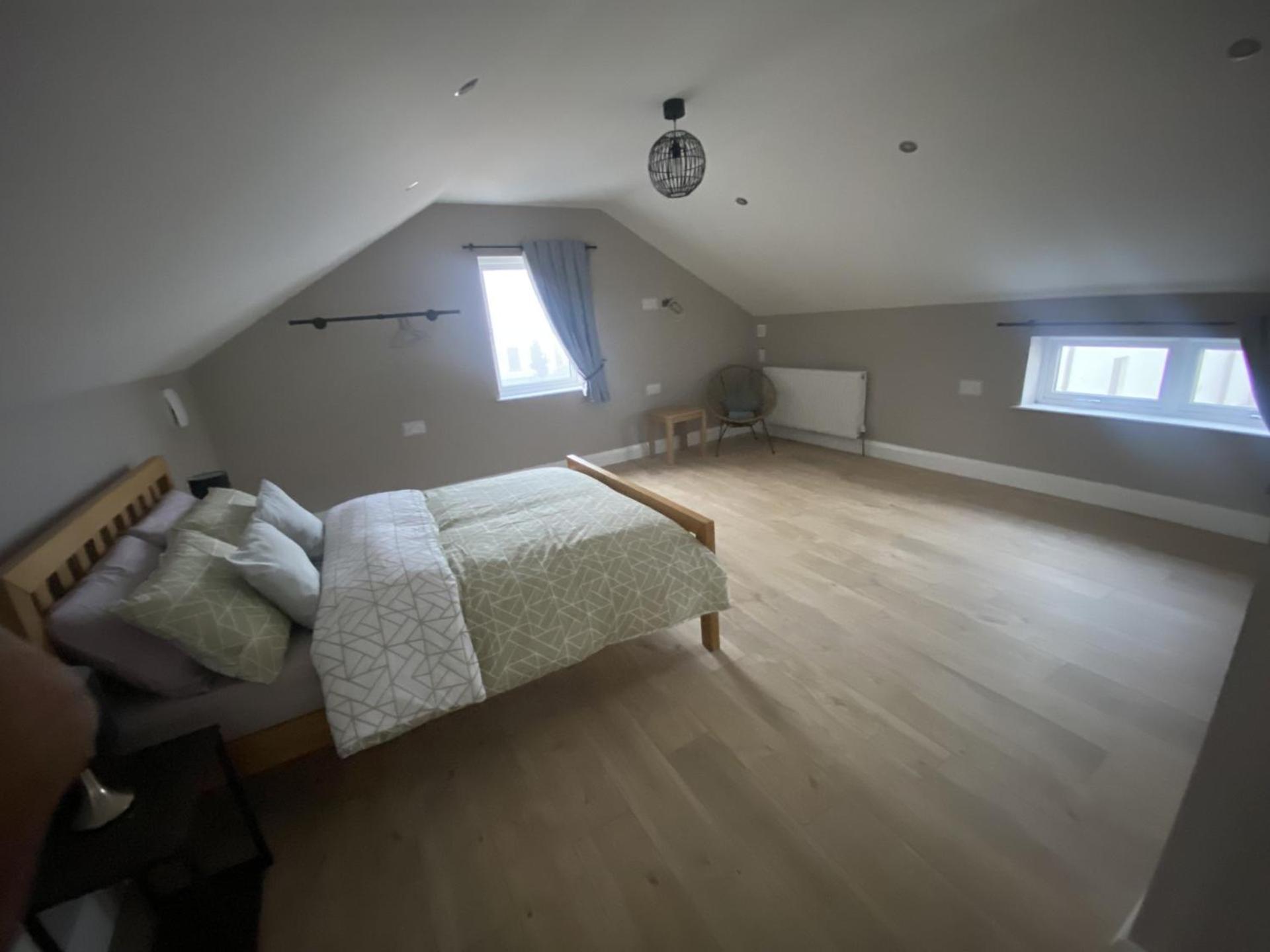 The Nest Hotel Newry Buitenkant foto